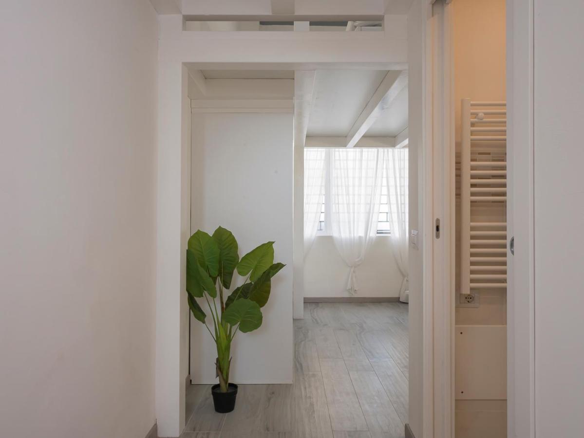 I Host Apartment - Neera 22 Милано Екстериор снимка