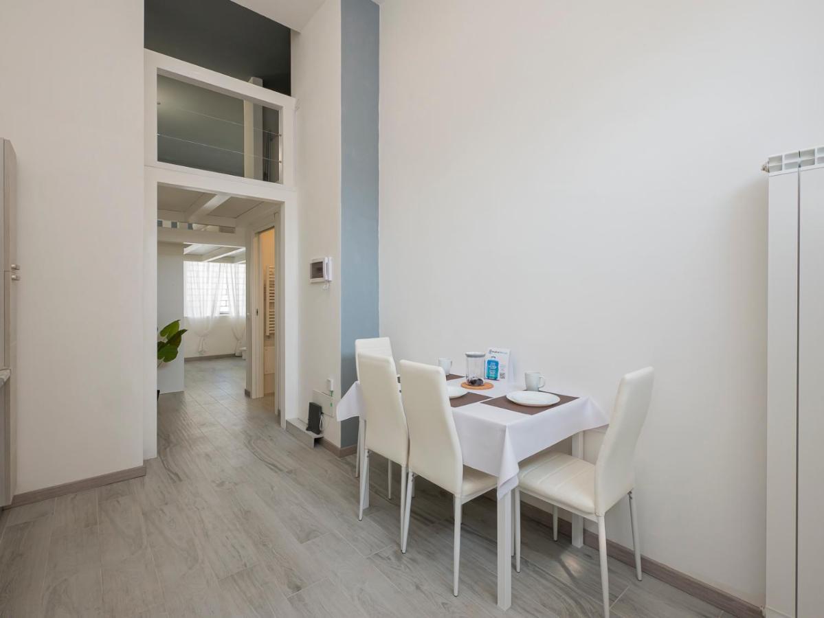 I Host Apartment - Neera 22 Милано Екстериор снимка